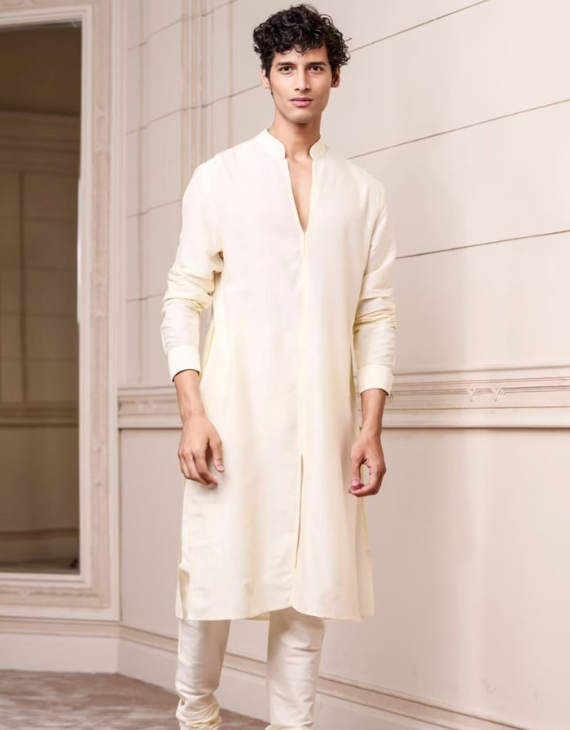 Royal Classic White Cotton Blend Kurta with Churidar Pajama